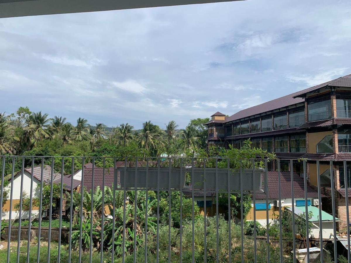 The Palmy Phu Quoc Resort & Spa Buitenkant foto